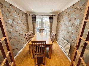 Dining room- click for photo gallery